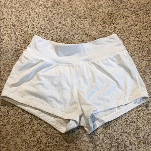 Lululemon shorts (old style)